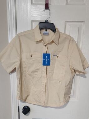 Blue Earth Short-Sleeve Button-Down Shirt in Cream
